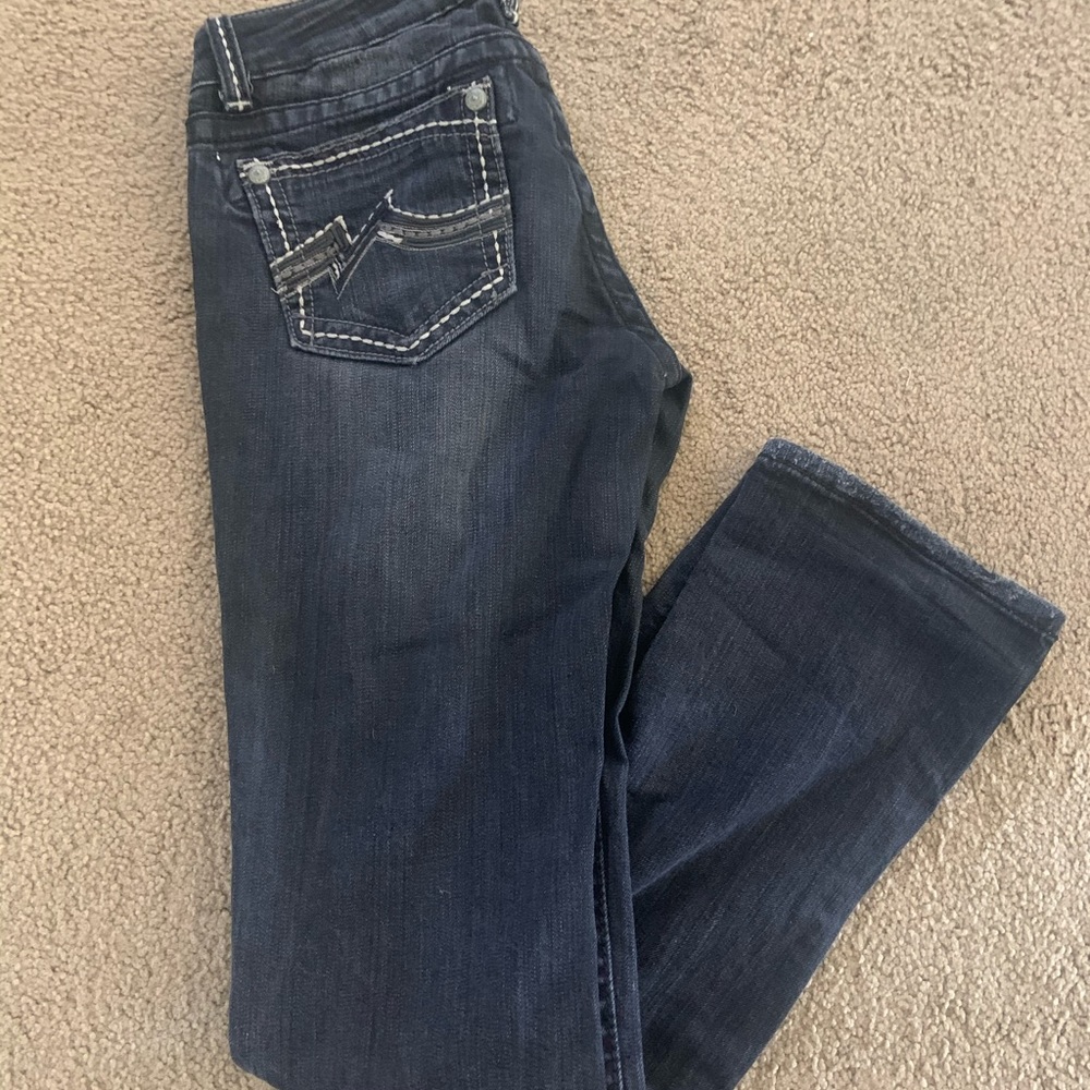 Miss me straight leg jeans in washed black.